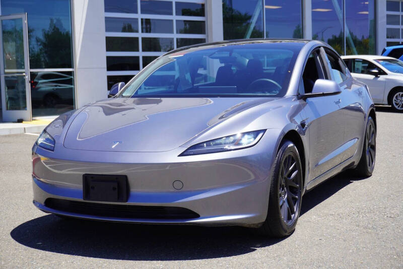 2025 Tesla Model 3 Long Range