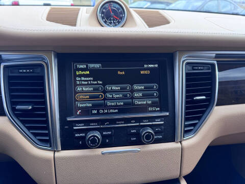 2016 Porsche Macan S