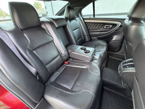 2016 Ford Taurus SEL