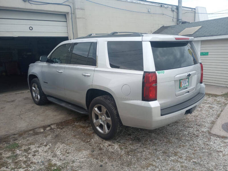 2015 Chevrolet Tahoe LS photo 13