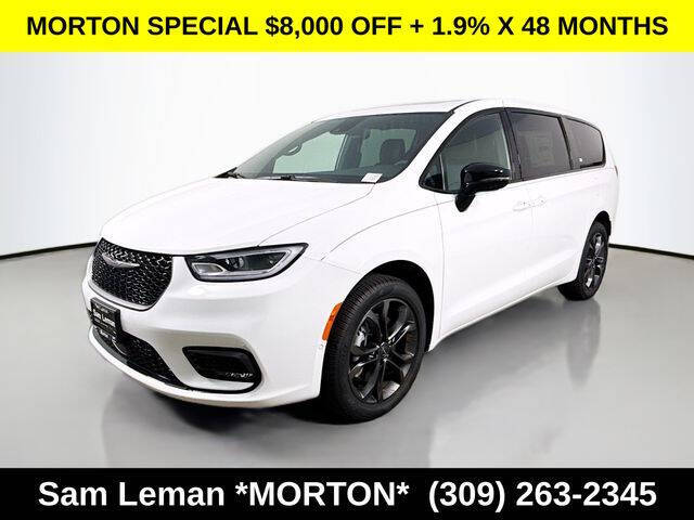 2026 Chrysler Pacifica Select