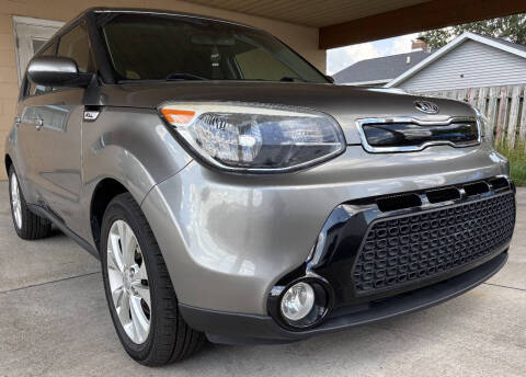 2016 Kia Soul +