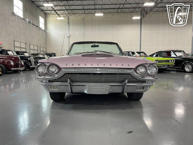1964 Ford Thunderbird