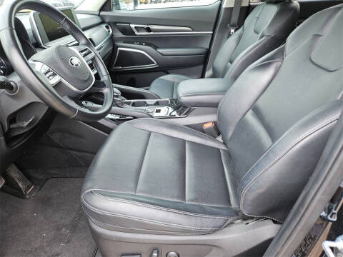 2022 Kia Telluride S