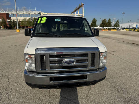 2013 Ford E-Series E-250