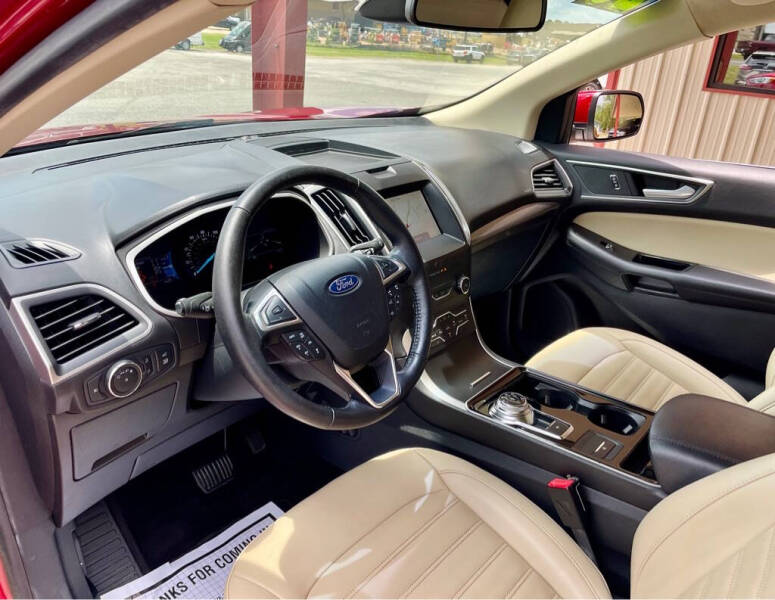 2020 Ford Edge SEL