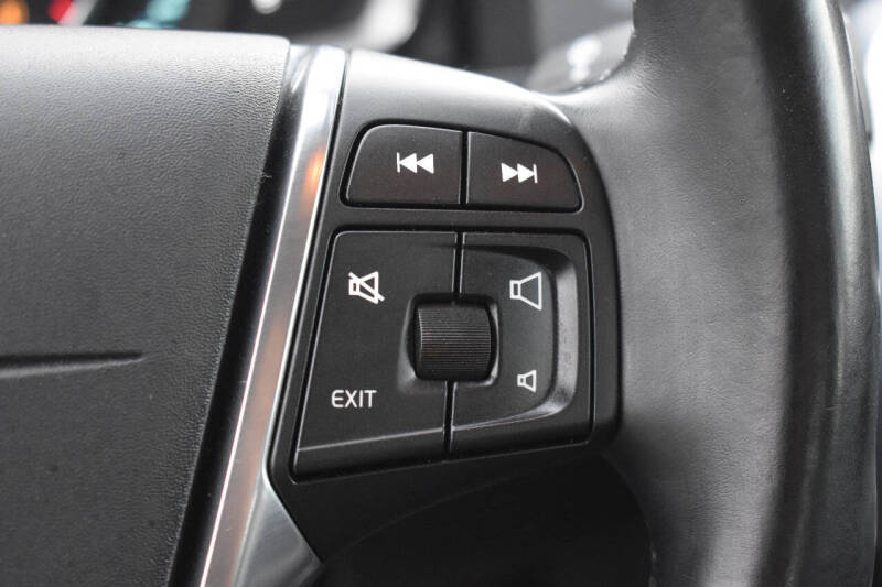 2015 Volvo S60 T5 Premier Plus