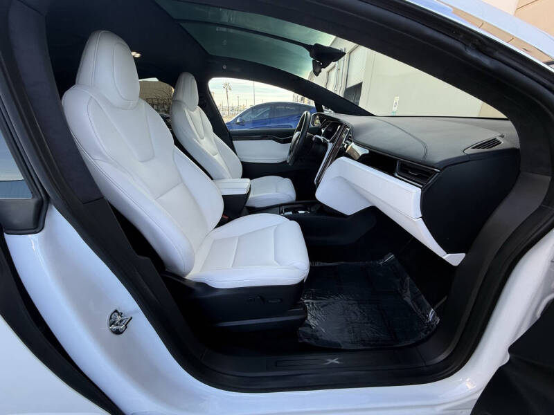 2020 Tesla Model X Long Range Plus