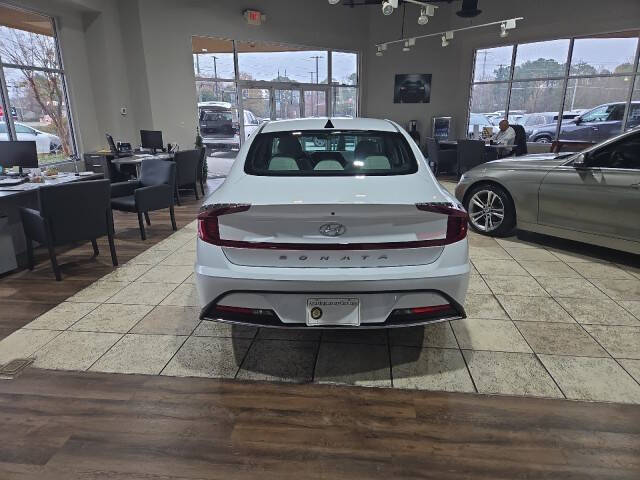 2023 Hyundai Sonata SE