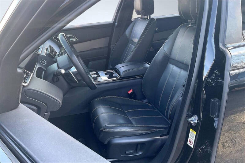 2019 Land Rover Range Rover Velar P250 R-Dynamic SE