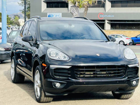 2018 Porsche Cayenne Platinum Edition