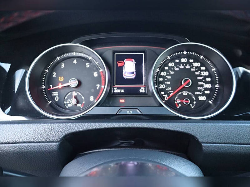 2020 Volkswagen Golf GTI Autobahn