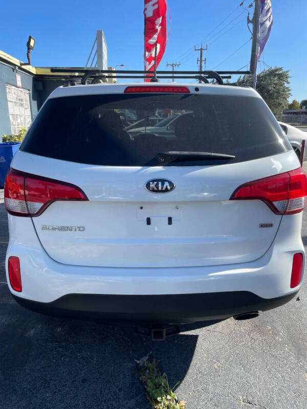 2014 Kia Sorento LX