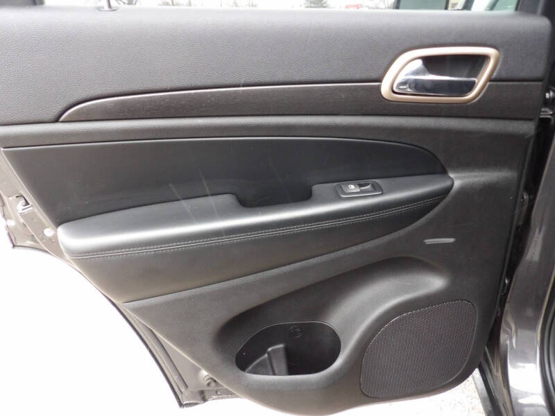 2017 Jeep Grand Cherokee Laredo E