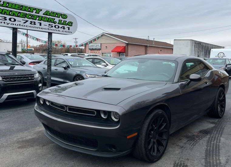 2019 Dodge Challenger SXT