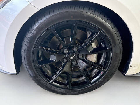 2017 Ford Mustang GT Premium