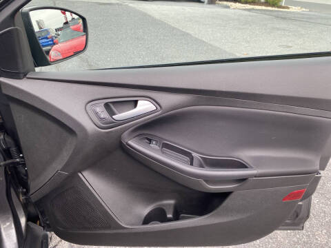 2015 Ford Focus SE