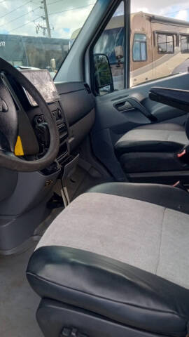 2008 Freightliner Sprinter 2500