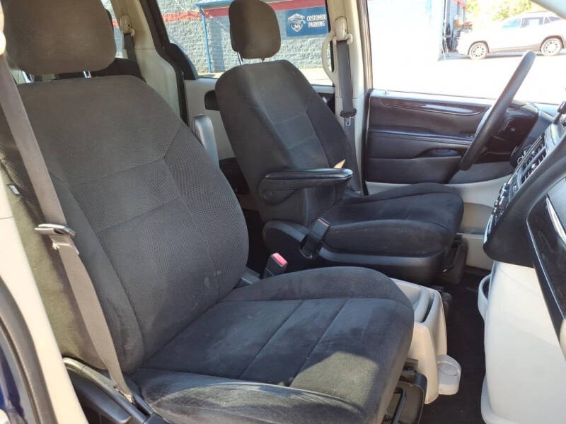 2013 Dodge Grand Caravan SE
