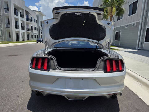 2016 Ford Mustang V6