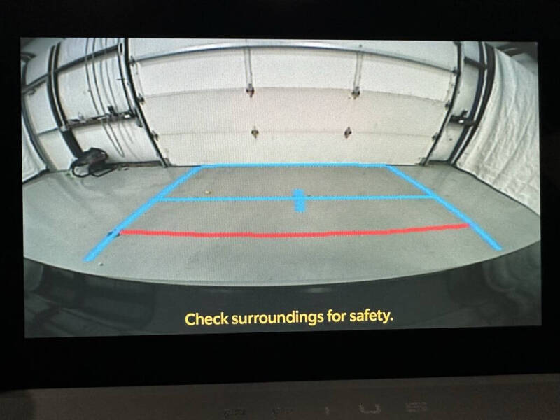 2025 Toyota Prius XLE