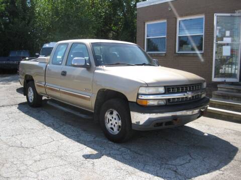 2000 Chevrolet Silverado 1500 for sale at S & G Auto Sales in Cleveland OH