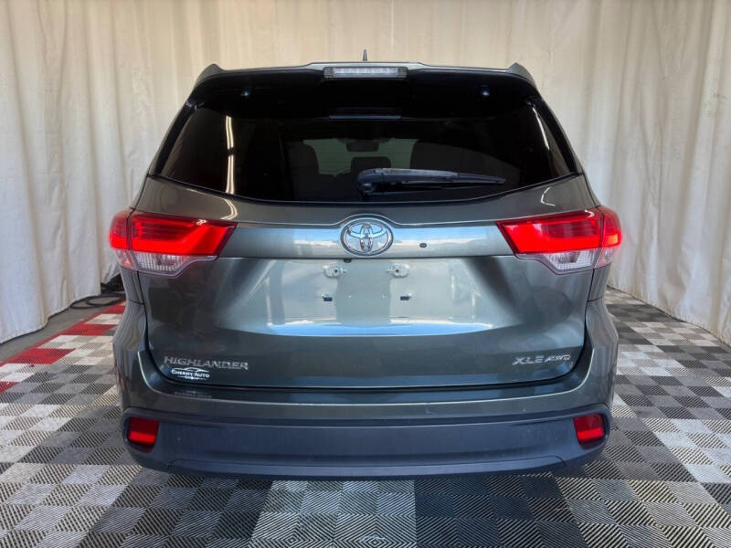 2017 Toyota Highlander XLE