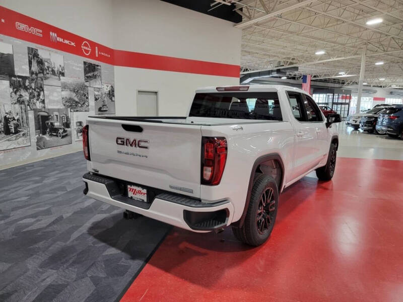 2026 GMC Sierra 1500 Elevation Standard