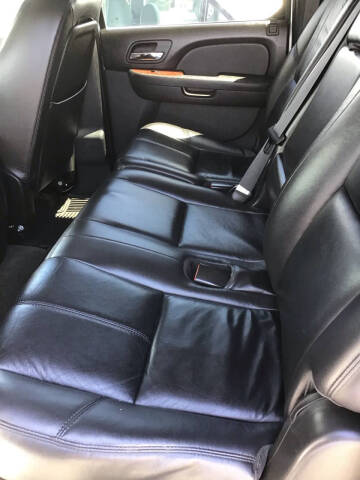 2011 GMC Yukon XL SLT