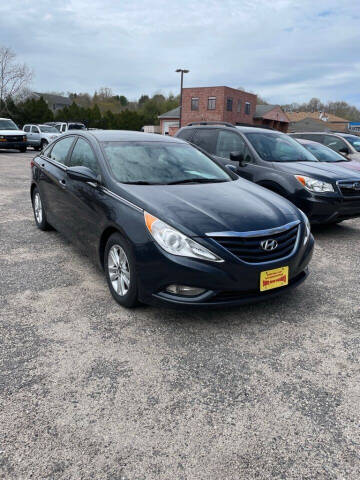 2013 Hyundai Sonata for sale at KINGSTON AUTO SALES in Wakefield RI