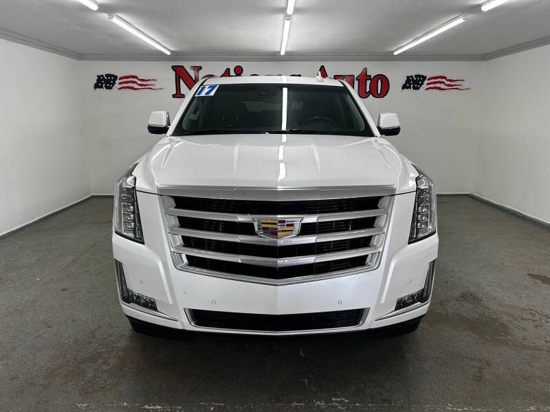 2017 Cadillac Escalade Luxury