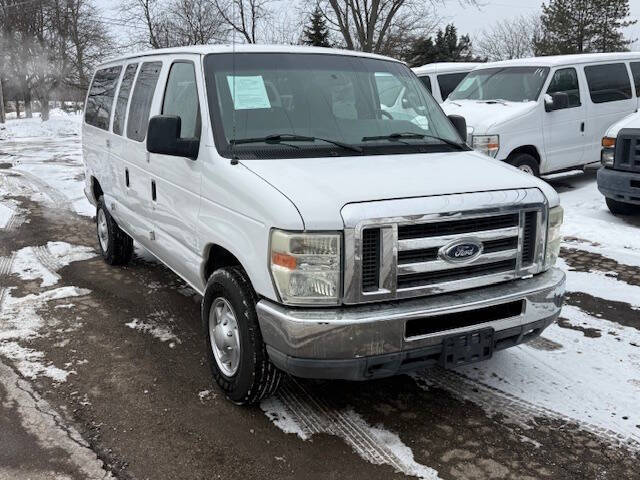 2010 Ford E-Series E-350 SD XL