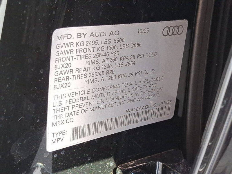 2025 Audi Q5 Sportback quattro Premium Plus TFSI