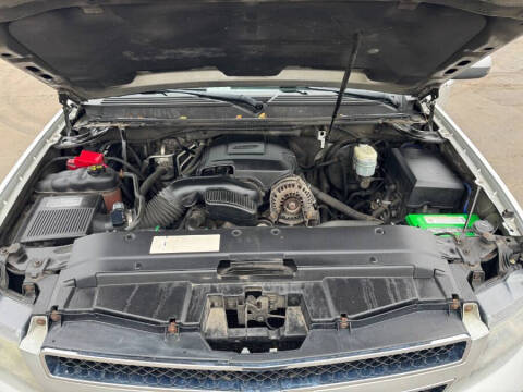 2011 Chevrolet Suburban LT