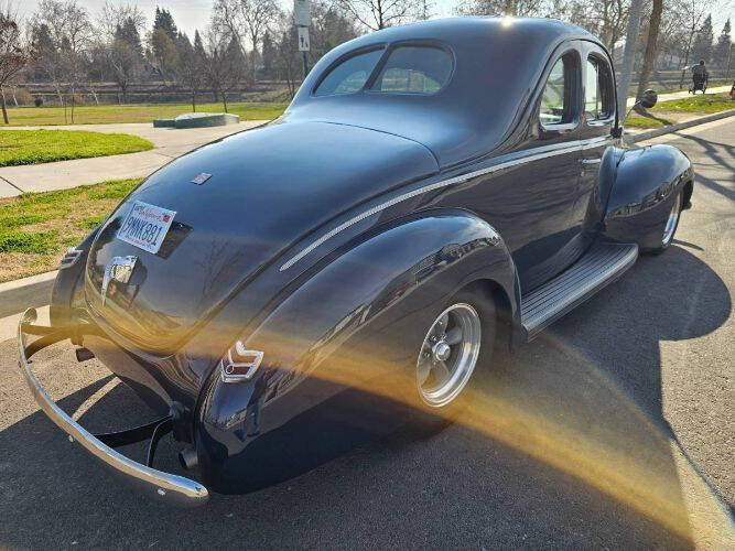 1940 Ford Deluxe