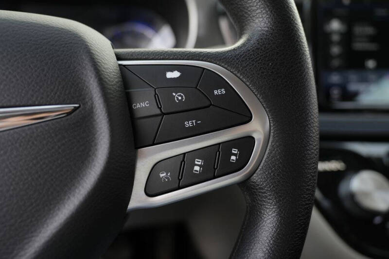 2021 Chrysler Pacifica Touring