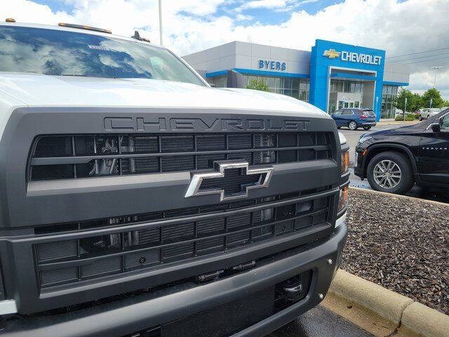 2023 Chevrolet Silverado 6500HD