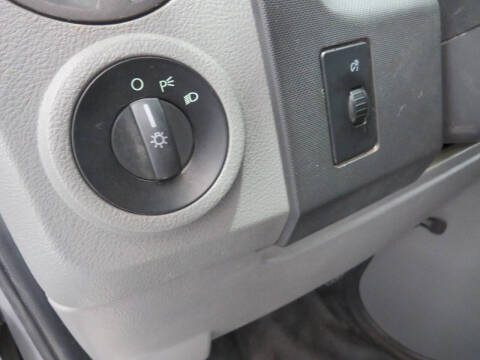 2013 Ford E-Series E-150