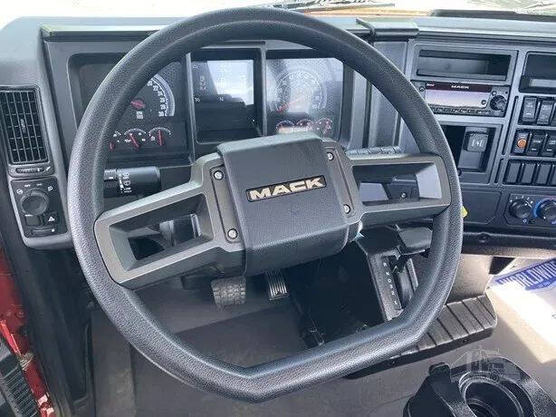 2024 Mack MD6