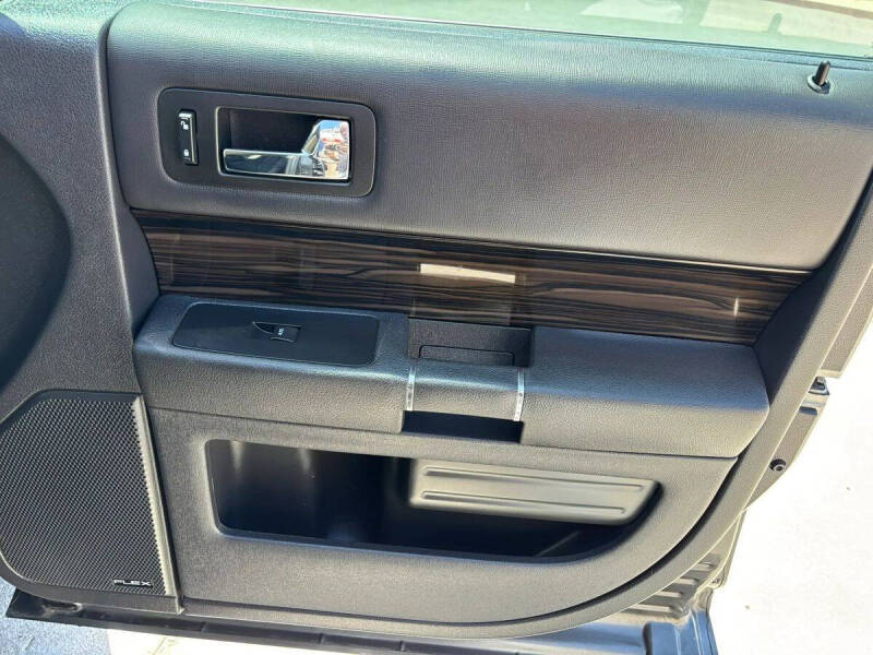 2018 Ford Flex SEL