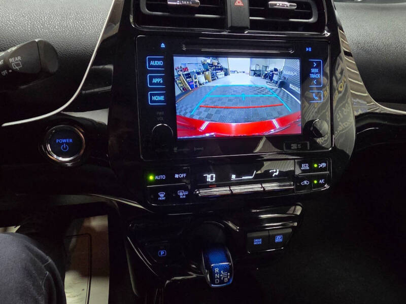 2017 Toyota Prius Three