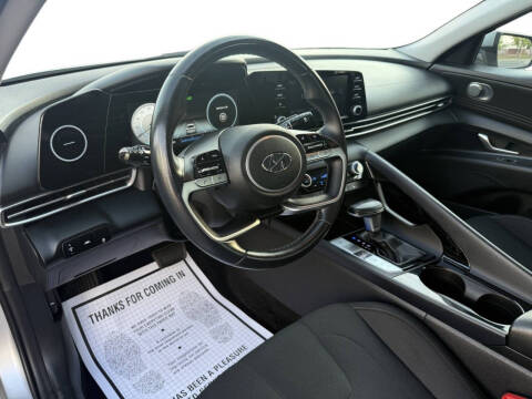 2021 Hyundai Elantra SEL