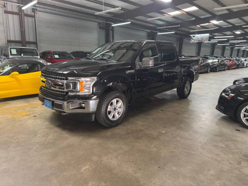 2019 Ford F-150 XLT's photo