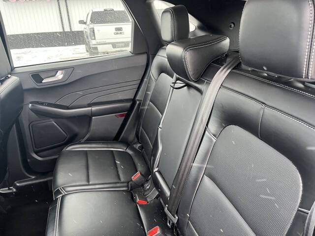 2024 Ford Escape Platinum