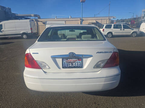 2002 Toyota Avalon XL