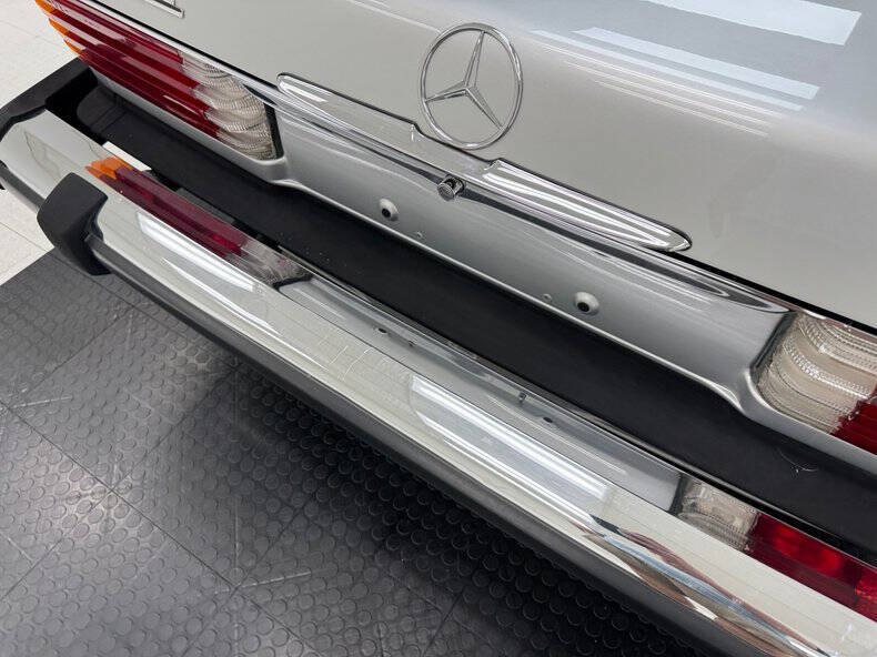 1977 Mercedes-Benz SL-Class