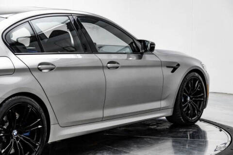 2022 BMW M5
