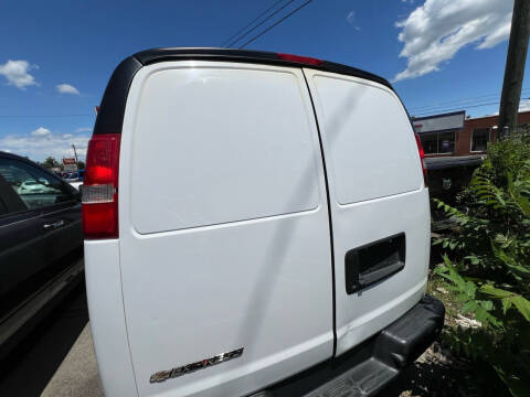 2019 Chevrolet Express 2500