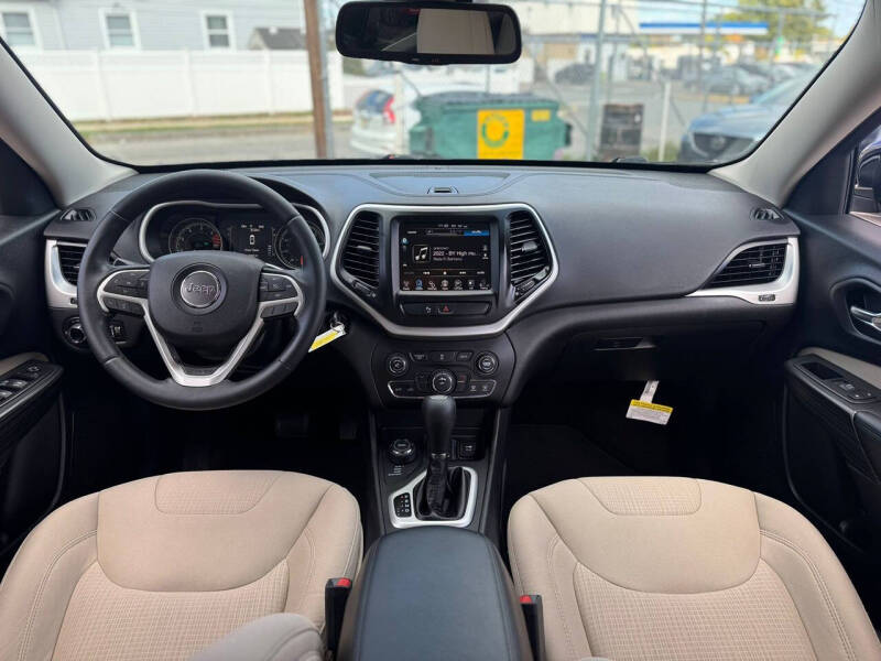 2017 Jeep Cherokee Latitude