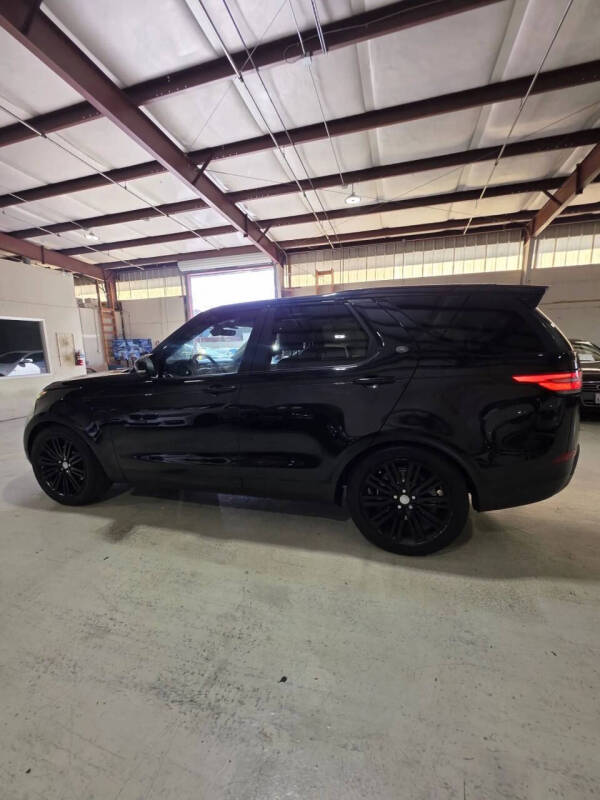 2017 Land Rover Discovery First Edition